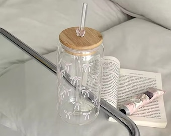 Coquette Glass Cup with Bamboo Lid & Straw