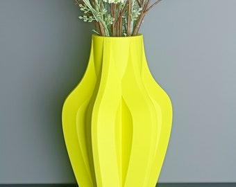 Stylish Modern 3D Printed Vase for dried flowers - Sustainable, Yellow | Contemporary Eco-Friendly Decor