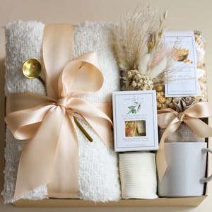 Thank you Gift Basket for Women, Gift for Mom, Gift Box with Blanket, Socks, Candle , Self Care Gift, Gifts for Her for Any Occasion