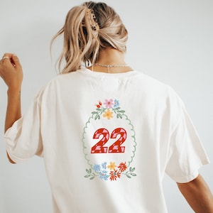 Comfort Color, Yuki Tsunoda, Colorful Floral, Formula 1 Graphic T-shirt, Pretty F1 Aesthetic Racing Shirt