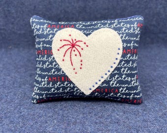 Kit; fun firework patriotic bowl filler wool applique kit wool felt pattern penny rug