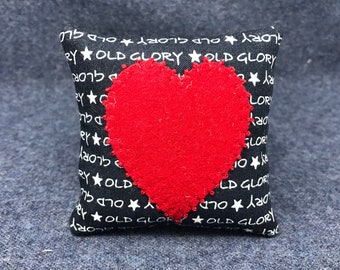 Kit; old glory patriotic bowl filler wool applique kit wool felt pattern penny rug