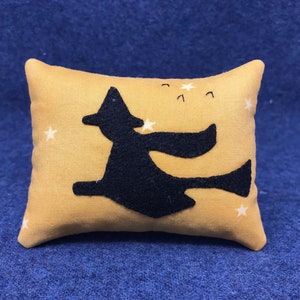 Kit; happy Halloween witch bowl filler, wool applique kit penny rug wool felt pattern
