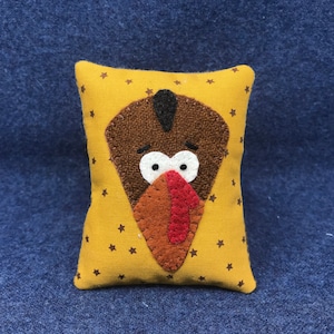 Kit; fun turkey bowl fillers wool applique kit pattern penny rug wool felt folk art