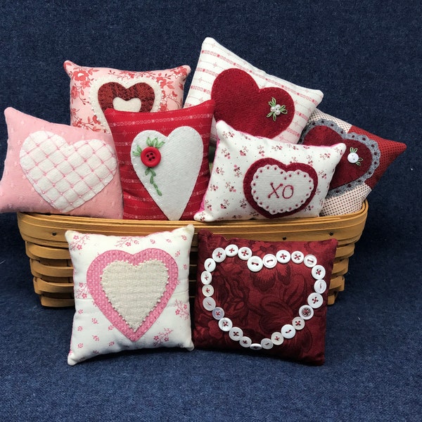 Kit; ultimate collection of Valentine bowl fillers wool applique kit wool felt pattern folk art Valentine's wool