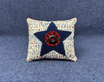 Kit; fun patriotic bowl filler wool applique kit wool felt pattern penny rug
