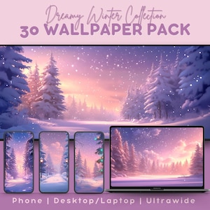 Op de afbeelding: Een digitale illustratie van een besneeuwde winterbos scène met een roze en paarse lucht. De afbeelding wordt weergegeven op een telefoon, laptop en desktopmonitor. De tekst "Dreamy Winter Collection 30 WALLPAPER PACK" staat bovenaan de afbeelding.