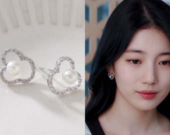 Korean Celebrity Inspired Cloud Stud Earring With 925 Silver Needle & 14K Gold Plated. Inspired From K-drama "Anna" With Actress Kim Se-jung