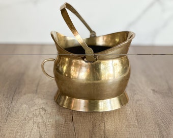 Brass Scuttle Bucket - Vintage Brass Pot