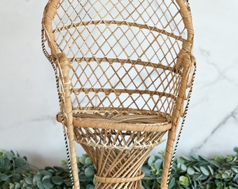 Mini chaise paon en rotin - Support pour plante en rotin