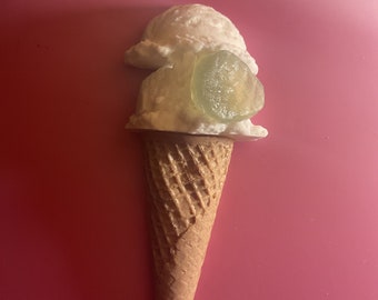 Jabón de helado de pepinillos