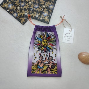 Encantadora bolsa para cartas del Tarot de Marsella 'El Sol' – Bolsa mística con cordón para tus tesoros espirituales