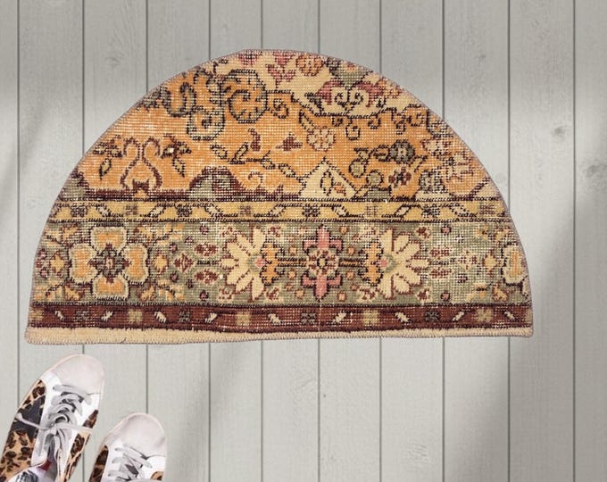 Vintage Turkish Isparta Semicircle Rug 1.4x2.5 ft | Amber Wool Half Round Doormat | Handmade Anatolian Entry Rug