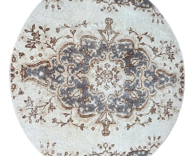 Round Turkish Wool Rug Vintage Handmade Oushak Medallion Area Decor