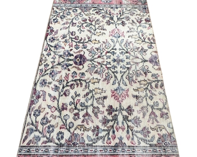 Antique Turkish Isparta Rug, Hand-Knotted Wool Floral Vine, Ivory Cream Pink Blue, 2.7x5.7 ft