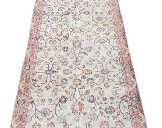 1983 Isparta Wool Rug, Vintage Turkish Handwoven Carpet, Floral Cream Rose, 3x6