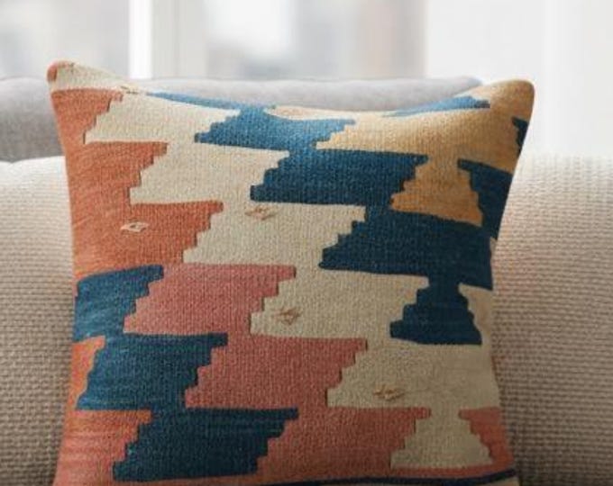 Vintage Kilim Pillow Cover: Boho Hemp Accent Pillow (16x16)