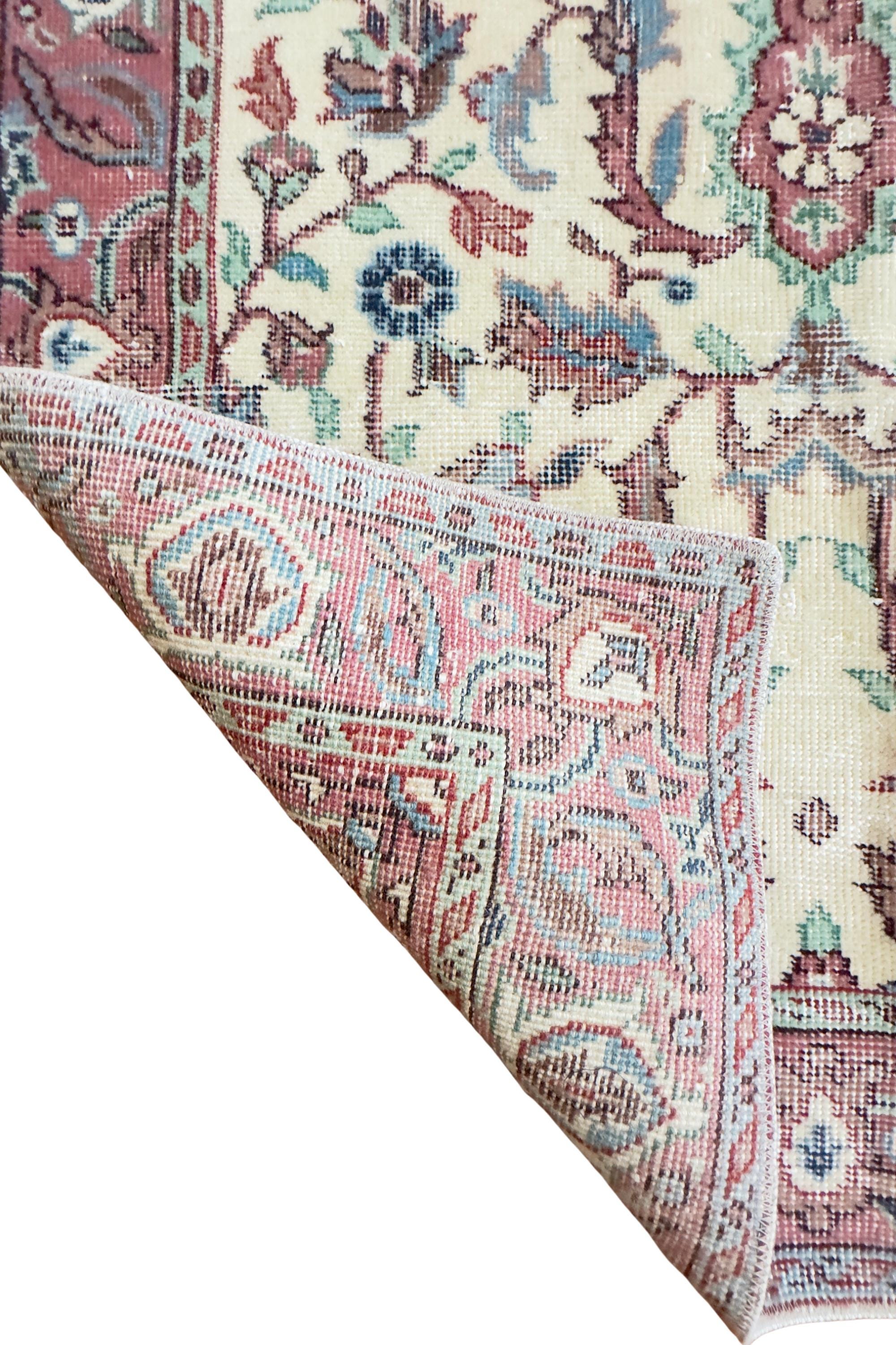Vintage Turkish Rug, 3x6 Hand Knotted Wool, Dusty Rose Floral Medallion, Victorian Entryway Rug – view 12