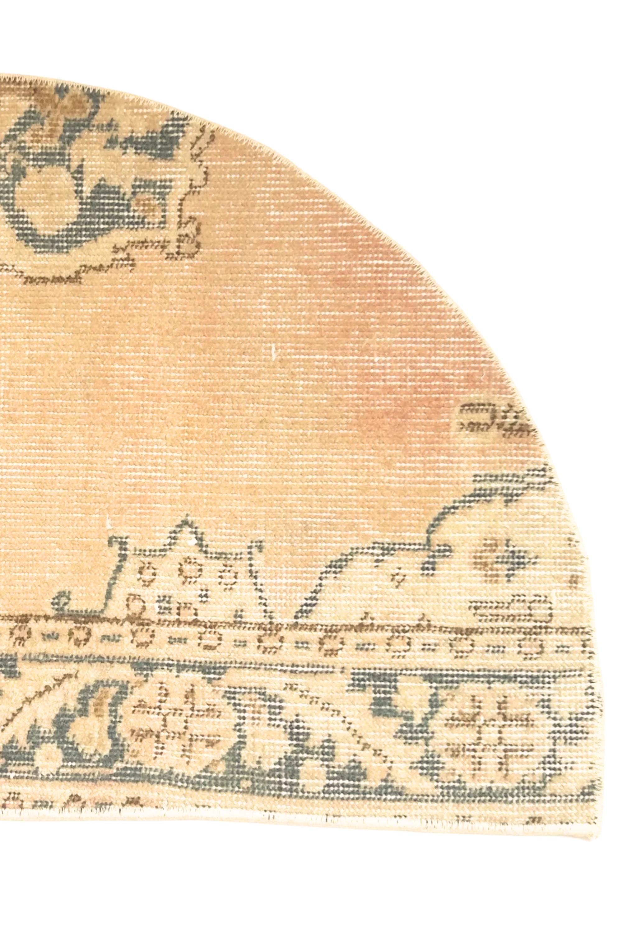 Vintage Turkish Semicircle Rug, Handwoven Wool Medallion, Peach Apricot Teal, 1.6x2.75 ft – view 10
