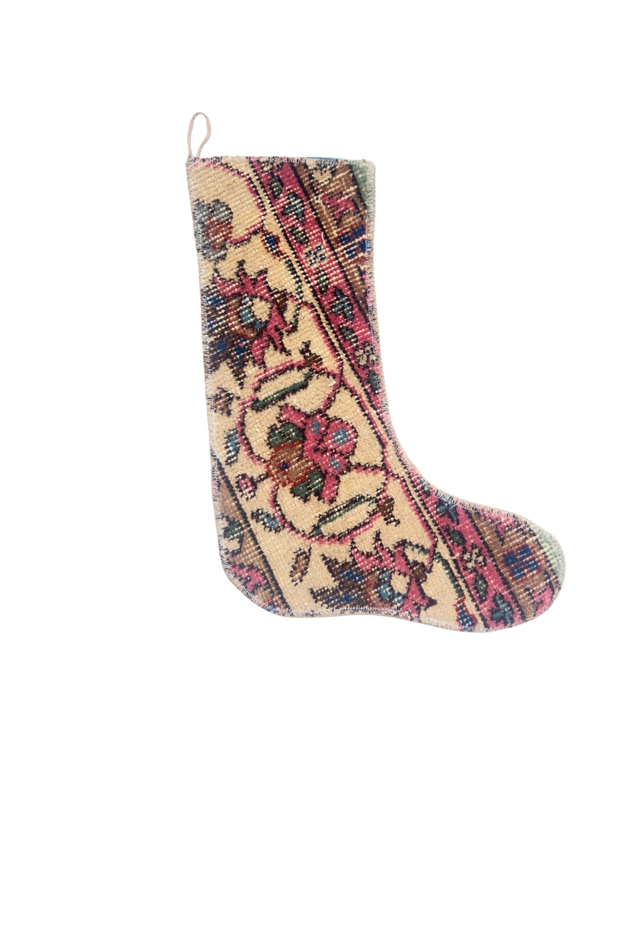 Christmas Stocking, Vintage Turkish Rug, Traditional Floral Medallion Pink Cream, 16 in – view 3