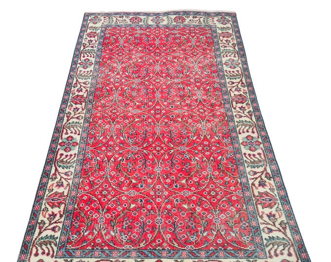 Isparta Wool Rug, Vintage Turkish Handwoven Carpet, Red Floral Medallion, Crimson Anatolian