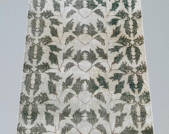 Green Floral Vintage Turkish Wool Rug: Handmade Oushak Area Rug (4x7 ft)