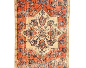 Tappeto vintage in stile Heriz, 35"x77" blu navy, terracotta anticata