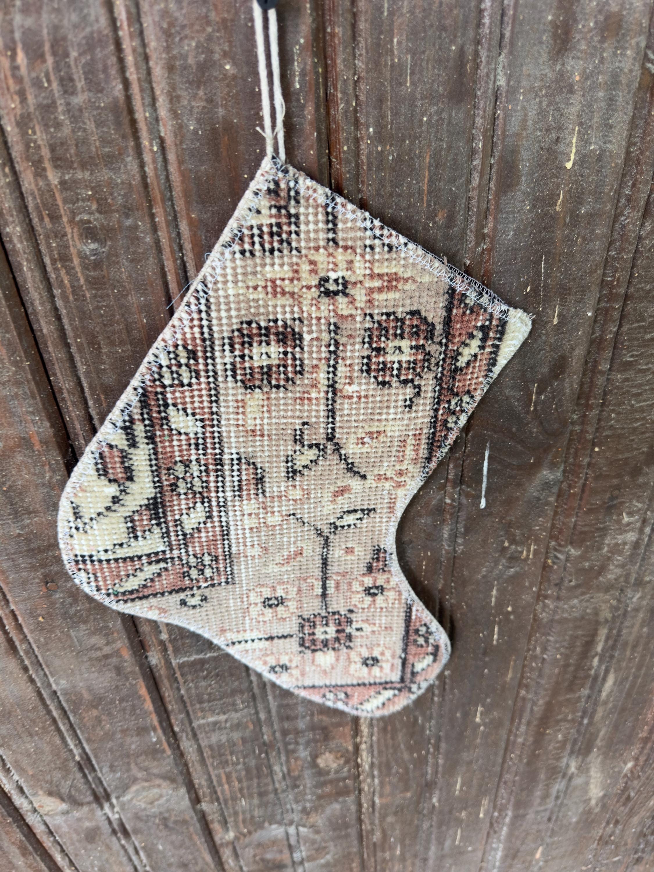 Vintage Turkish Rug Christmas Stocking, Faded Floral Medallion, Cream Peach Terracotta Brown, 10.6x12.6 in – view 6