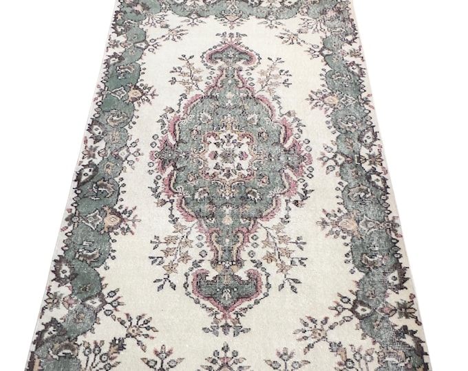 Vintage Turkish Isparta Rug, Hand Knotted Wool, Sage Green Pink Floral Medallion, Ivory Field