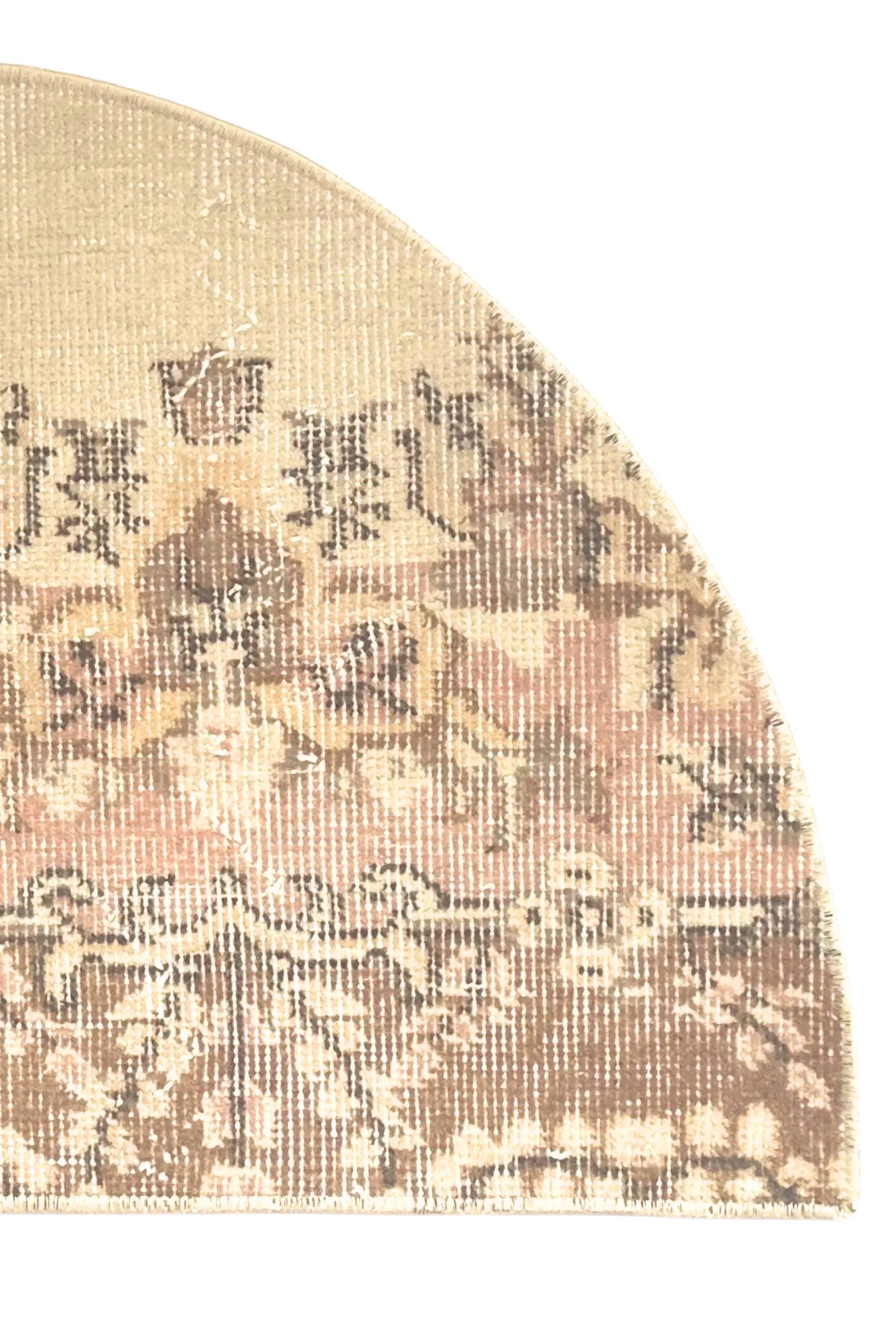 Vintage Turkish Semicircle Rug, Handwoven Wool, Ivory Taupe Dusty Rose Distressed, 1.6x2.77 ft – view 9