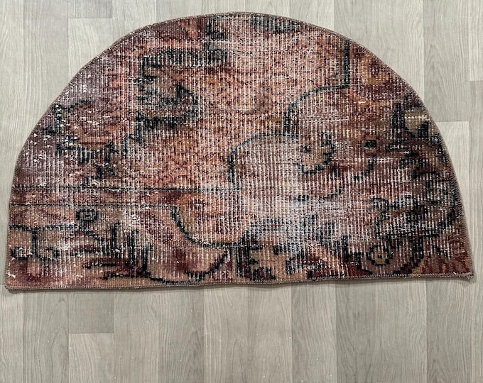 Vintage Turkish Oushak Wool Rug: Half Circle Floral Doormat