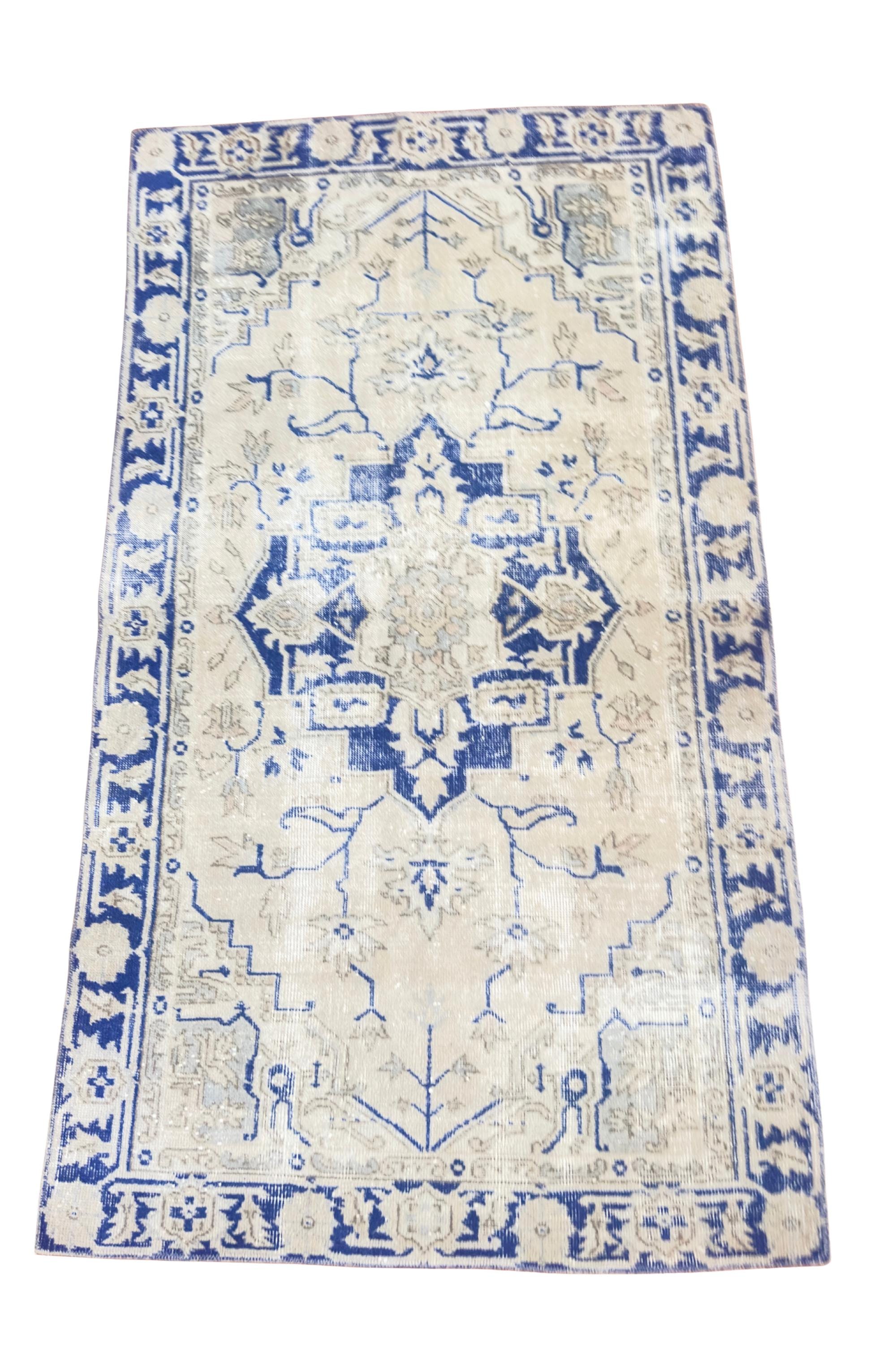 Vintage Turkish Area Rug, 3.6x6.3 ft, Faded Navy Ivory, Stepped Medallion – view 13