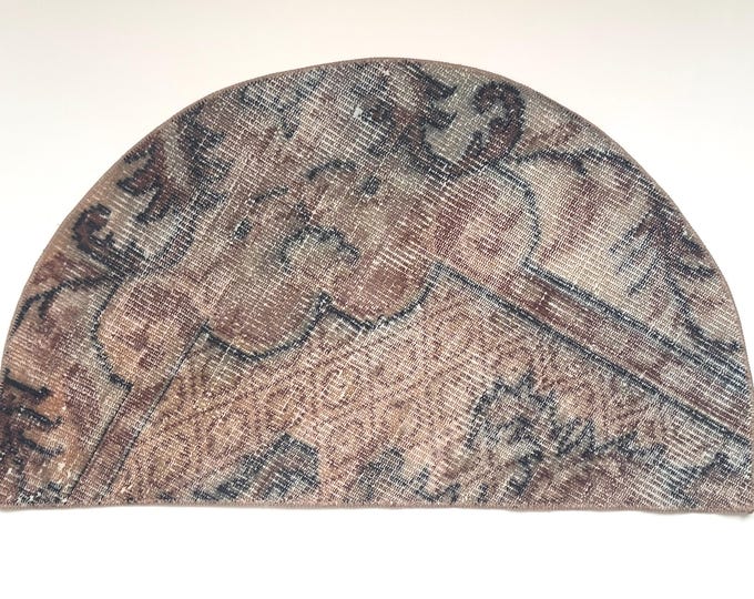 20x33 Inch Vintage Semicircle Rug Turkish Wool Neutral Entryway Mat