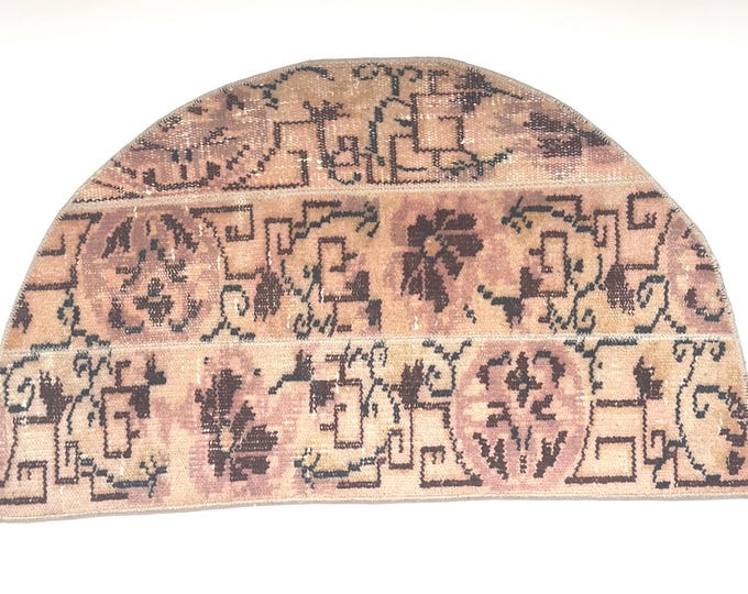 19.7x33.5 Inch Vintage Patchwork Semicircle Rug, Turkish Wool Half Round Entry Mat