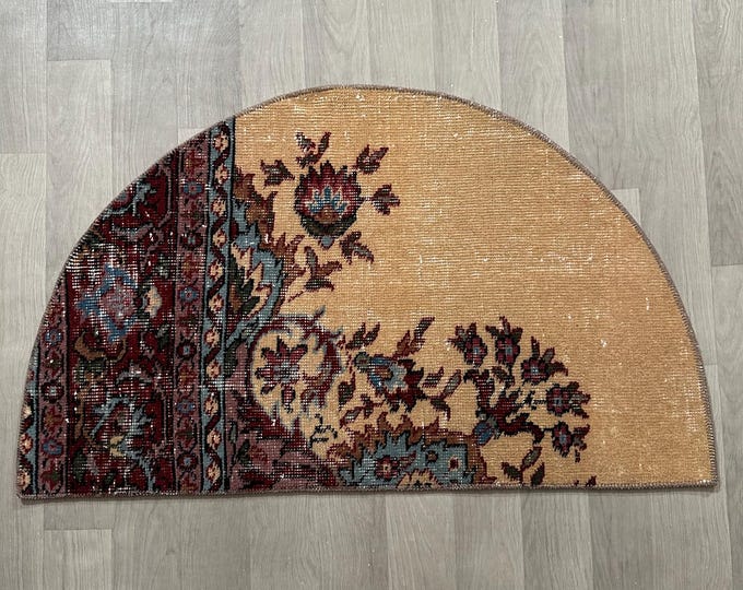 Floral Semicircle Wool Rug: Vintage Turkish Doormat (2x3 ft)