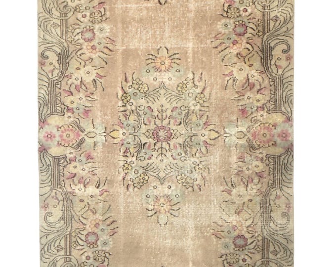 Vintage Turkish Area Rug 48 x 87 in Soft Beige Wool Hand Knotted Floral Rug