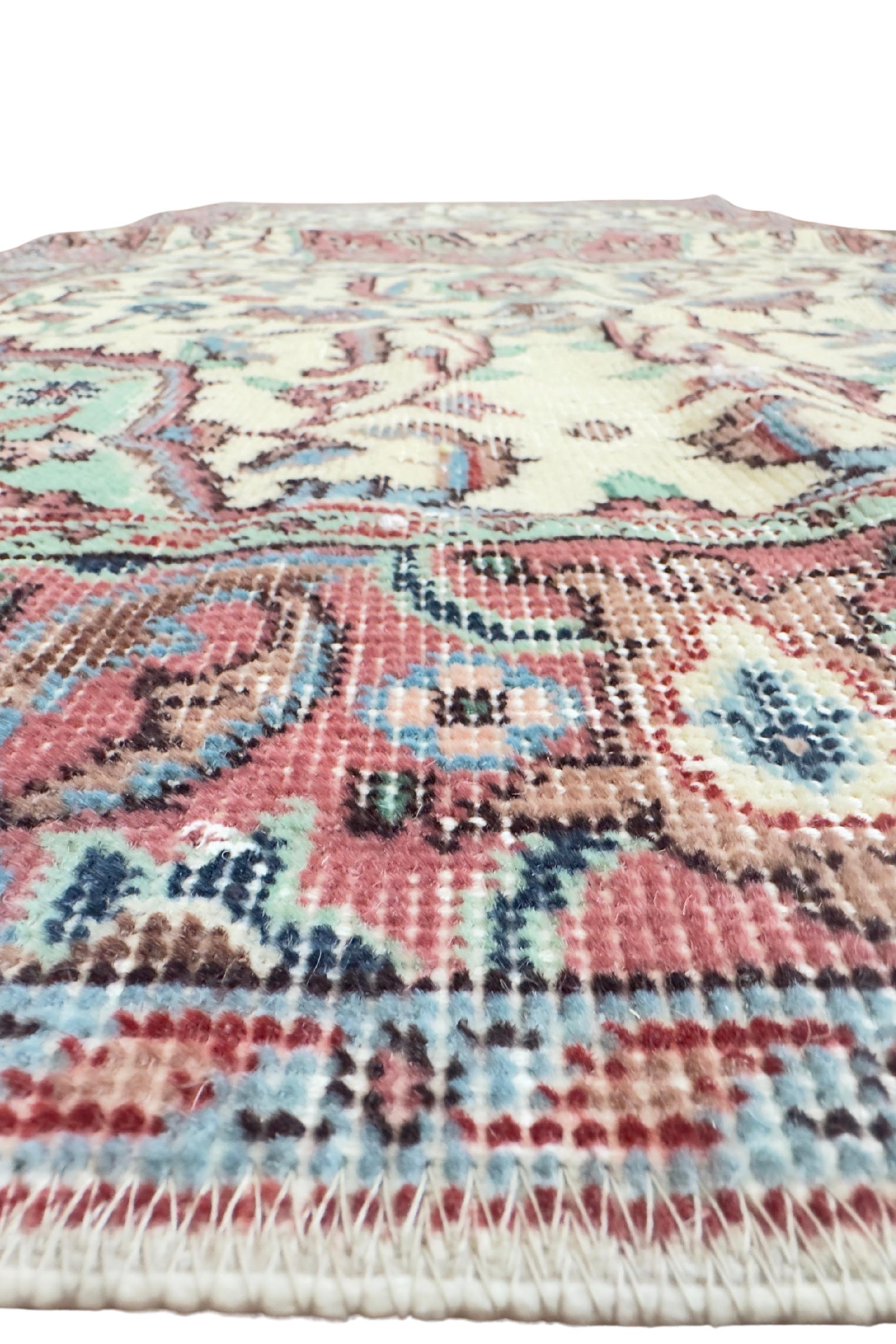 Vintage Turkish Rug, 3x6 Hand Knotted Wool, Dusty Rose Floral Medallion, Victorian Entryway Rug – view 11