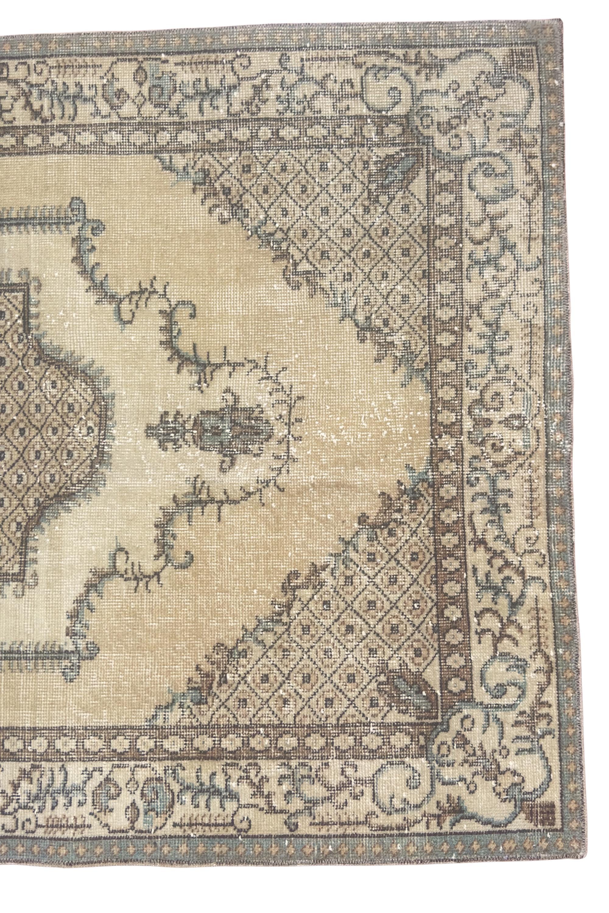 Vintage Turkish Area Rug, 3.9x6.7 ft, Ivory Beige Sage, Arch Oushak Medallion – view 8