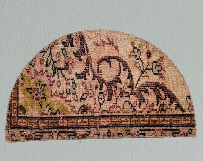 Handmade Wool Half Circle Rug: Vintage Turkish Doormat