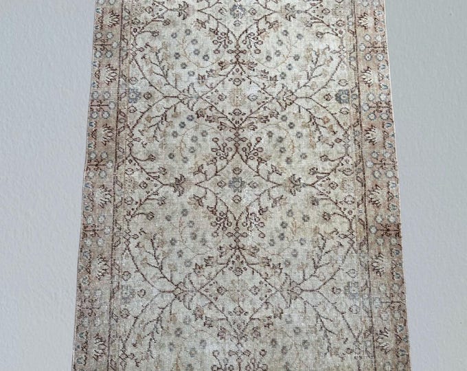 Vintage Turkish Wool Rug: Handmade Brown & White Decor (3x7)