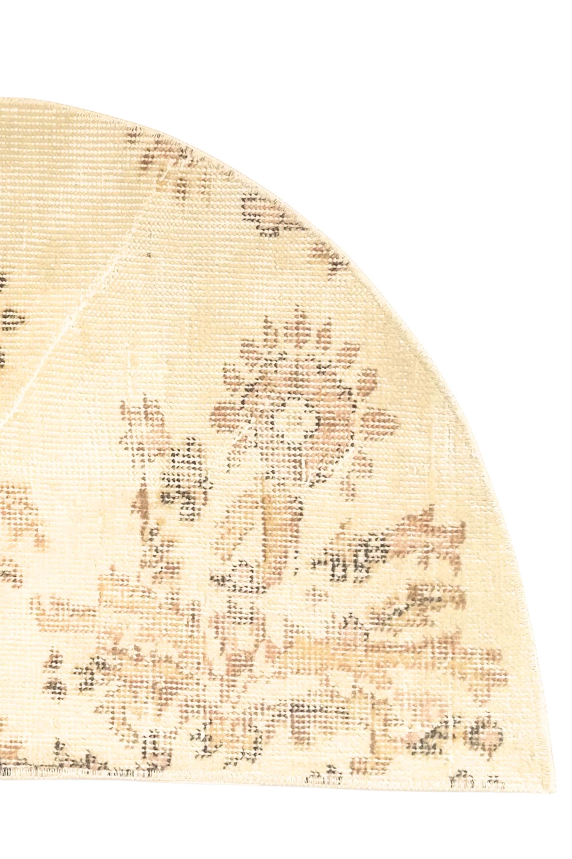 Vintage Turkish Semicircle Rug, Handwoven Wool Floral, Ivory Caramel Distressed, 1.6x2.77 ft – view 7