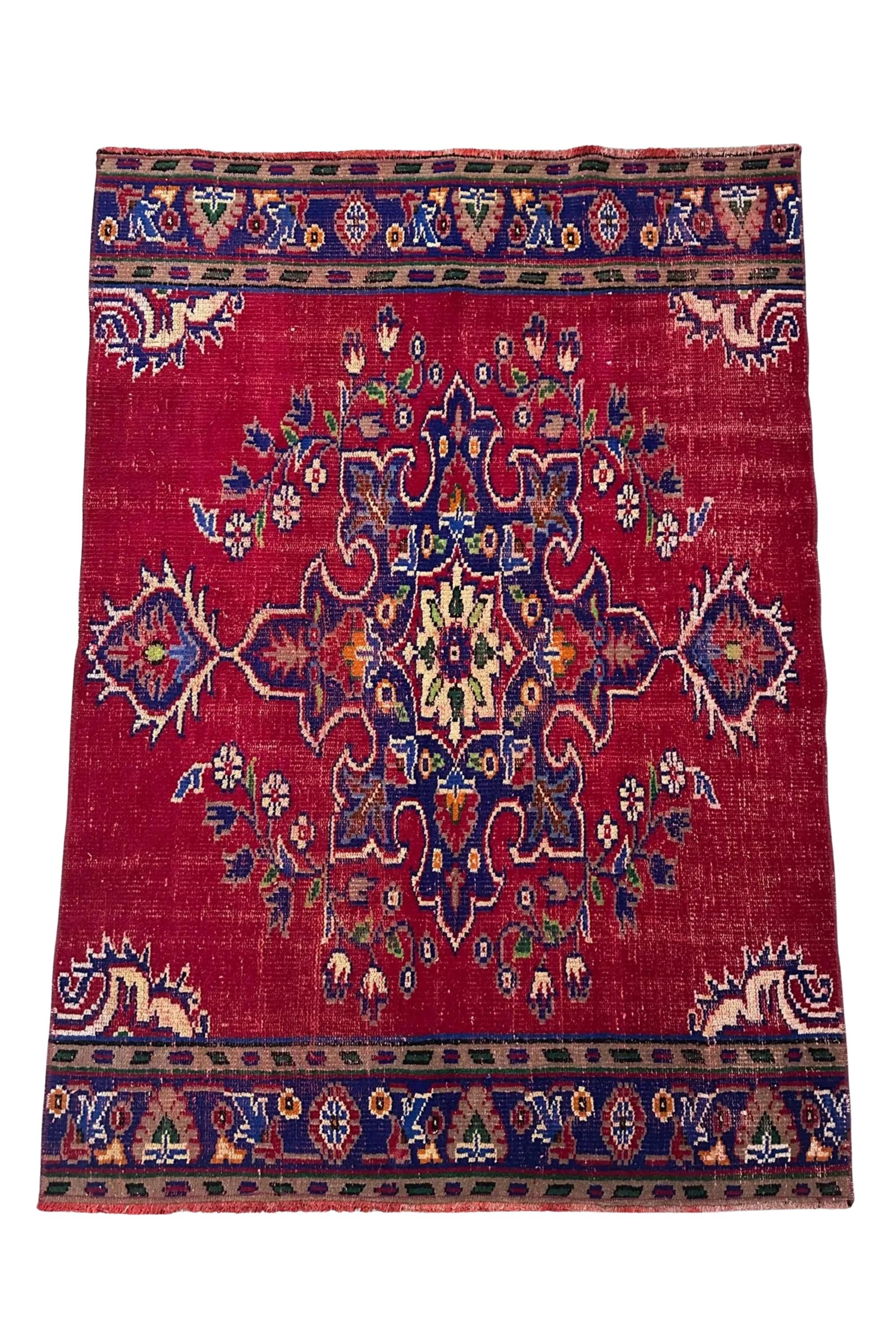 Vintage Turkish Isparta Rug 1981, Hand-Knotted Wool Medallion, Red Navy Floral, 4.1x5.7 ft – view 6