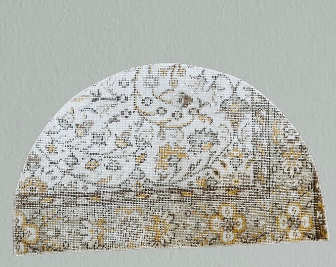 Vintage Wool Semicircle Rug: Handmade Turkish Doormat