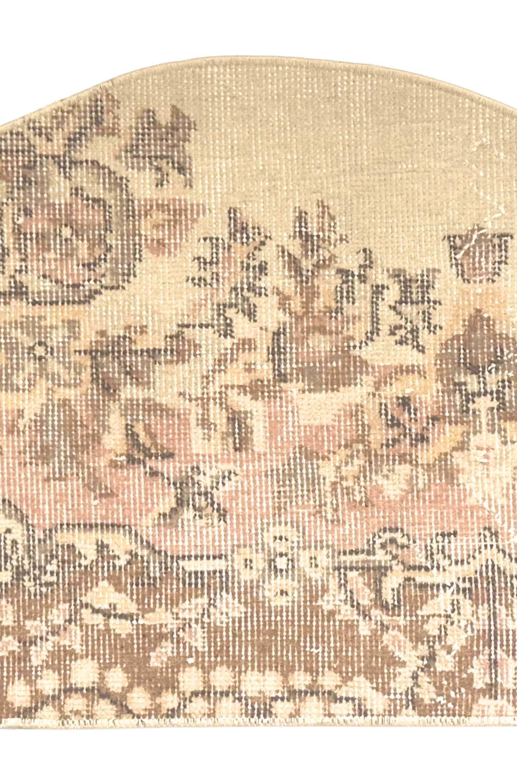 Vintage Turkish Semicircle Rug, Handwoven Wool, Ivory Taupe Dusty Rose Distressed, 1.6x2.77 ft – view 8
