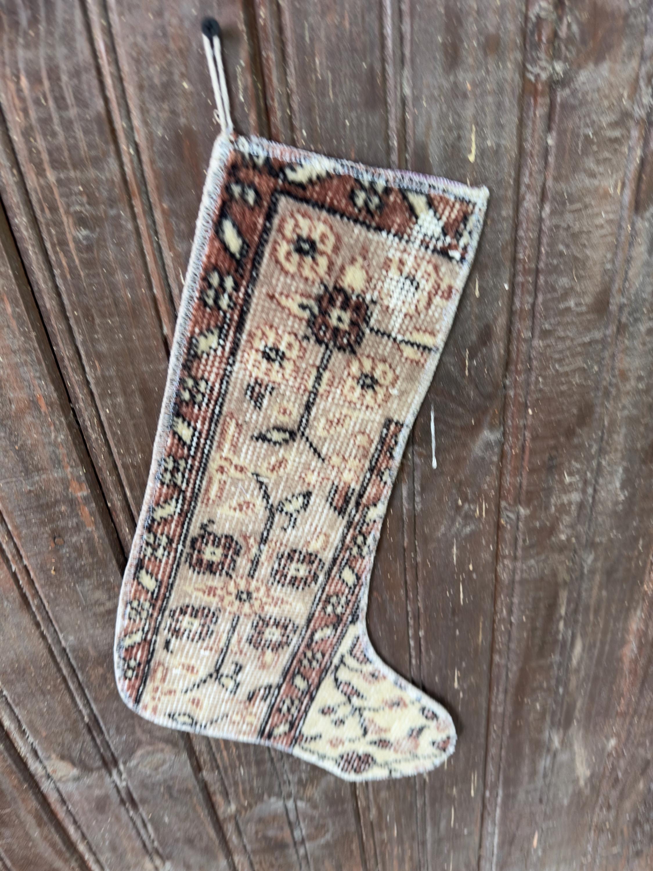 Vintage Turkish Rug Christmas Stocking, Soft Beige Floral Border, Cream Rust Terracotta, 13.4x18.5 in – view 5