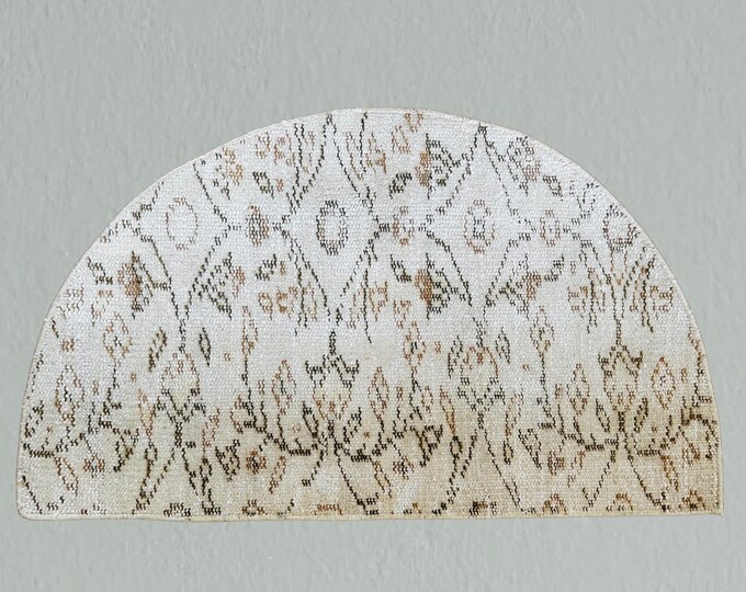 Vintage Floral Wool Rug: Handmade Turkish Semicircle Doormat (2x4 ft)