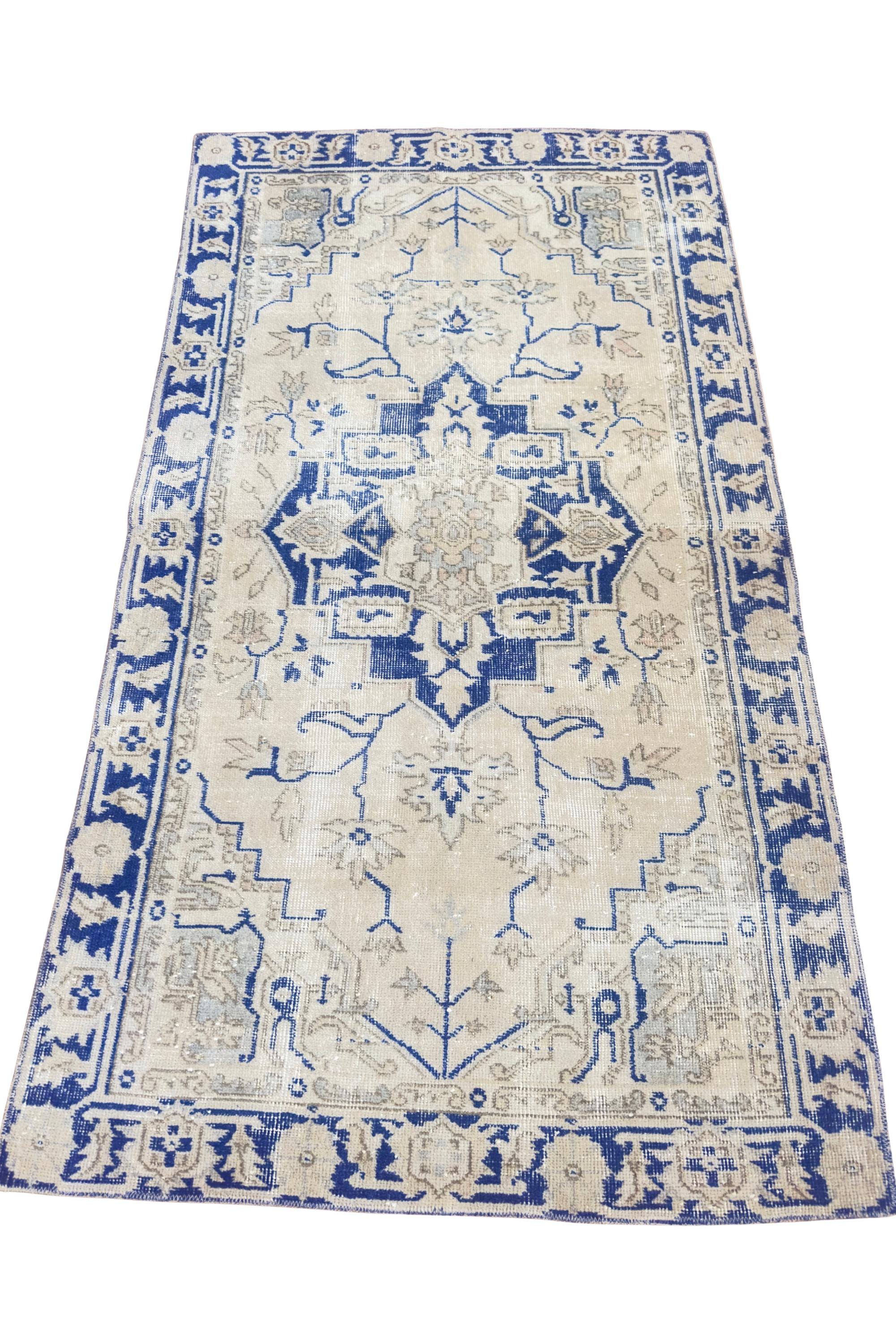 Vintage Turkish Area Rug, 3.6x6.3 ft, Faded Navy Ivory, Stepped Medallion – view 12