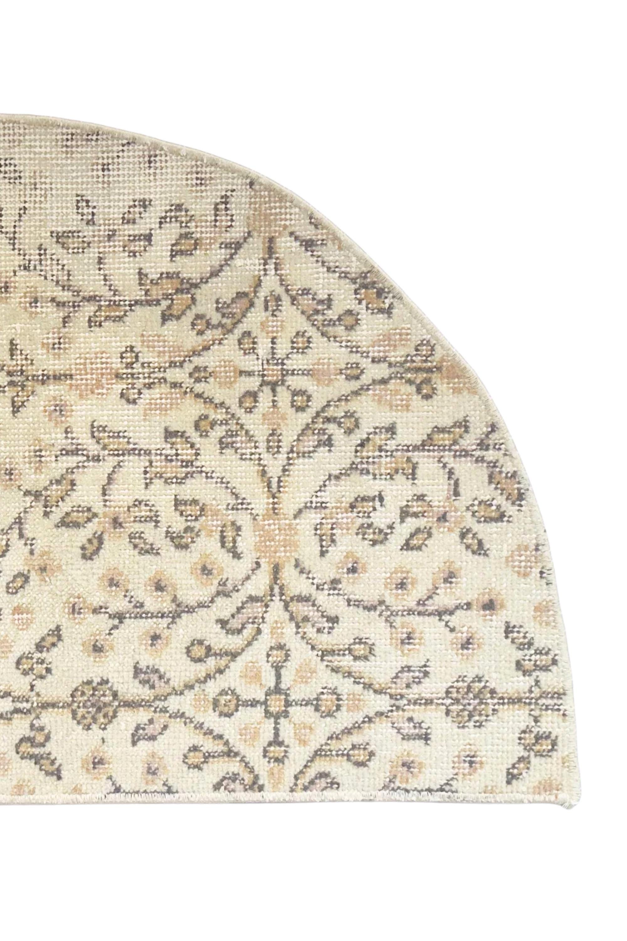Vintage Turkish Semicircle Rug, Handwoven Wool Floral, Ivory Taupe Gray Neutral, 1.6x2.77 ft – view 7