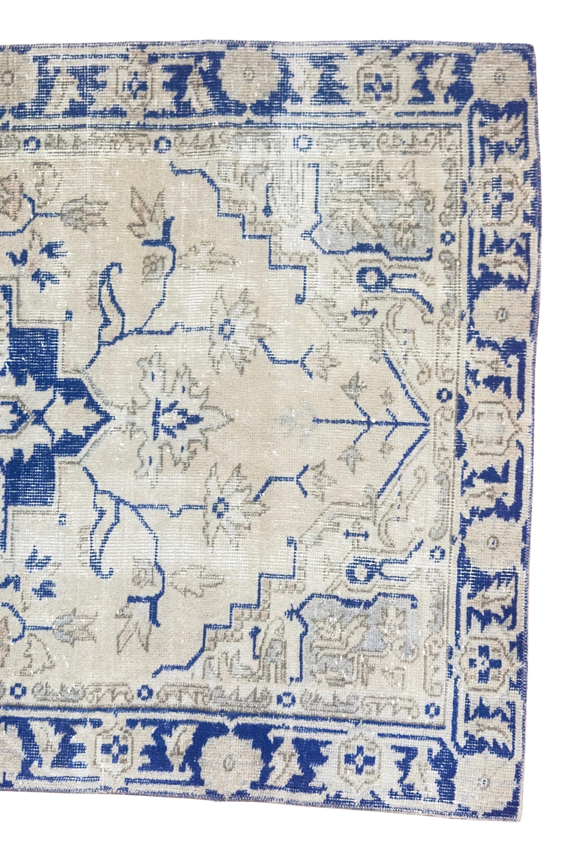 Vintage Turkish Area Rug, 3.6x6.3 ft, Faded Navy Ivory, Stepped Medallion – view 6