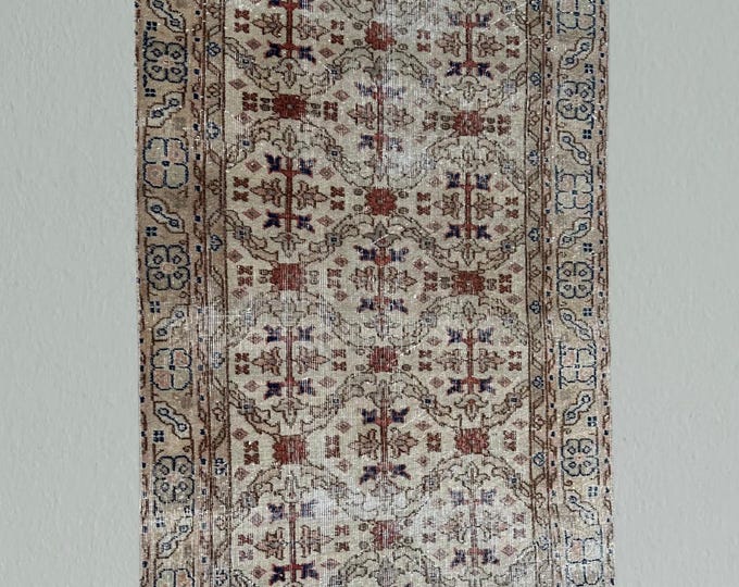 Small Vintage Turkish Wool Rug: Faded Oriental Home Decor